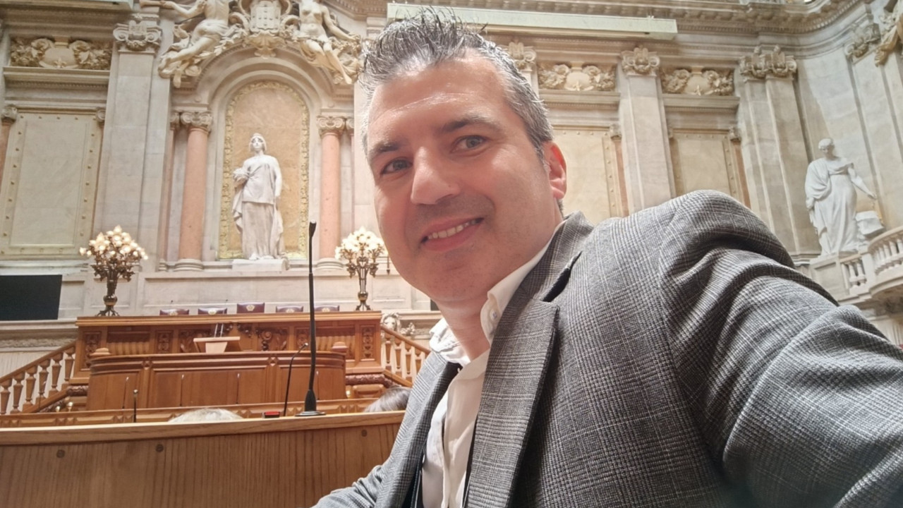 Diretor Executivo – Pedro Prates